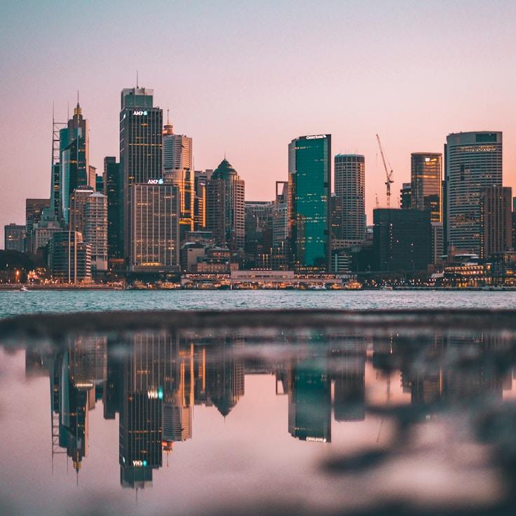 Family routine and school logistics in Lyon